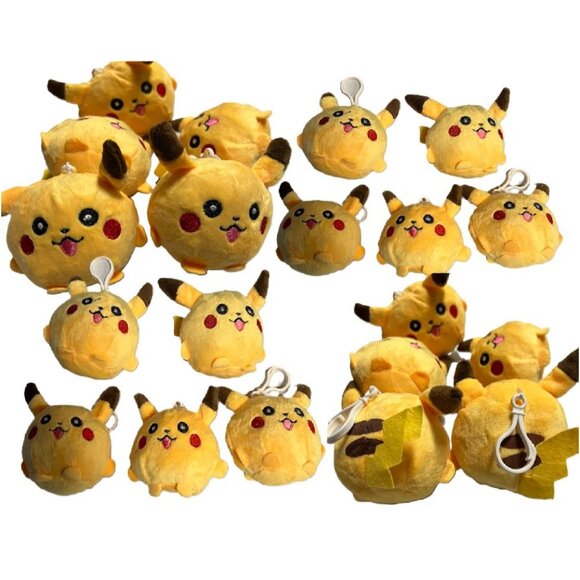 Pokemon Pikachu Clip-On Plushie Keychain set of 20Pk Pokémon - Picture 2 of 5